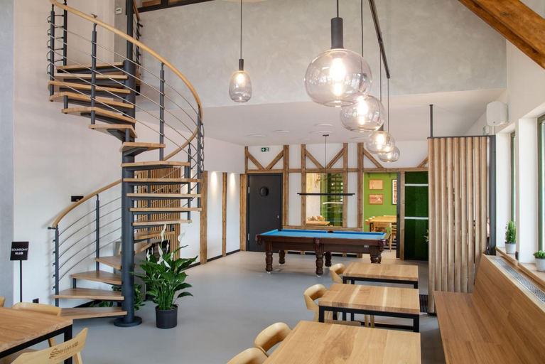 Food & Drinks 4, Pokoje Wimbledon, Liberec