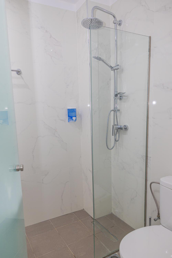 Bathroom 4, Viva Tourismo Resort (naturist club), South Aegean