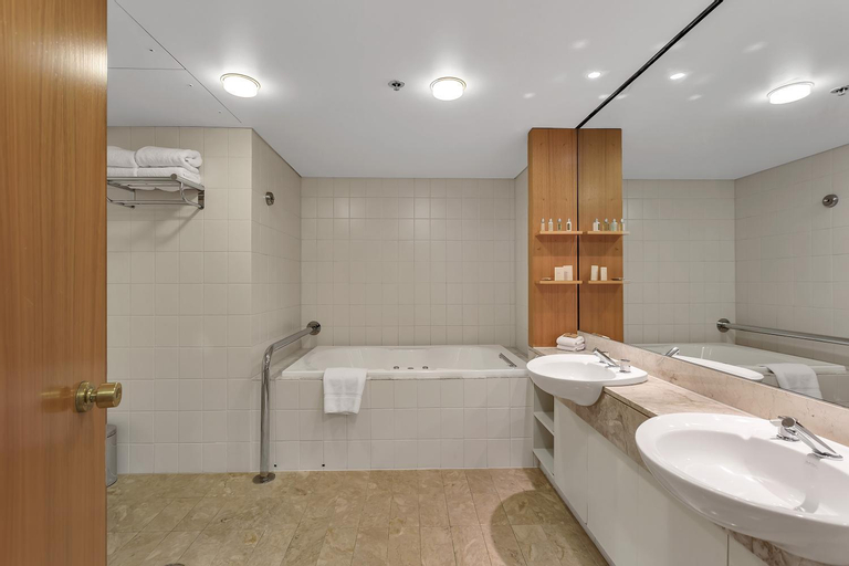 Bathroom 7