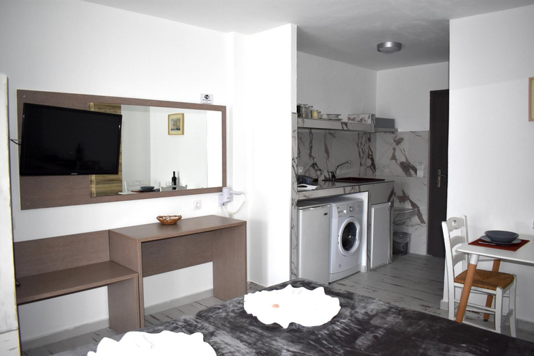 Others 3, Polykratis Rooms, Thessaly