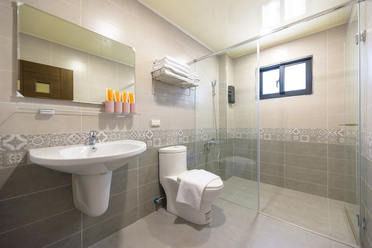 Bathroom 3, Sunny Day Homestay, Penghu