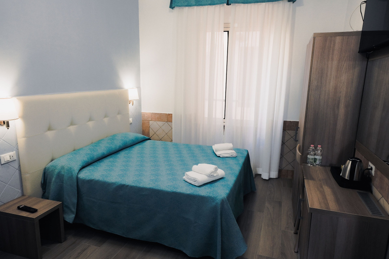 Bedroom 3, Hotel Alex Square, Rome