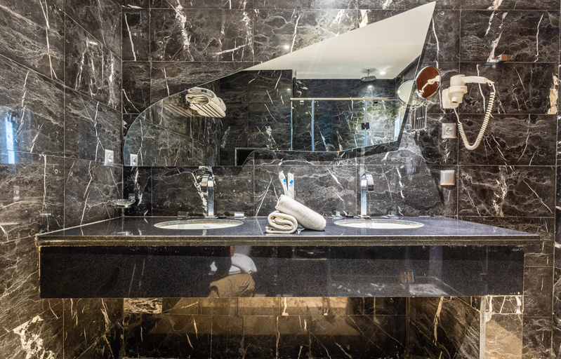 Bathroom 4, One Hotel Casablanca, Casablanca