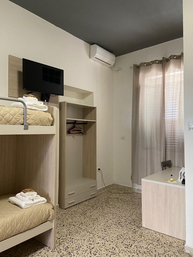 Bedroom 2, Laudato Sii B&B, Vibo Valentia
