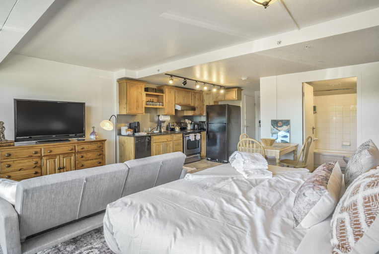 Bedroom 3, Mid-Skywalker Unit 408, El Paso