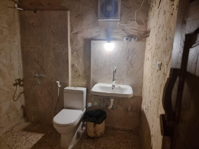 Bathroom 3, Olive Garden House Siwa, Siwa