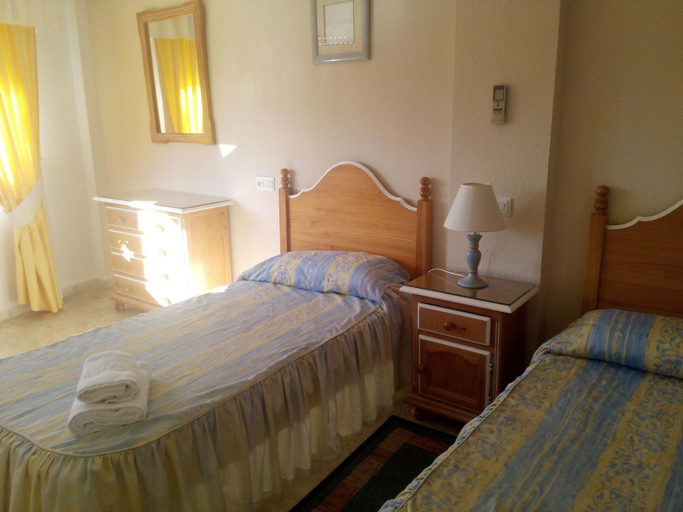 Bedroom 3, Apartamentos Coronado, Málaga