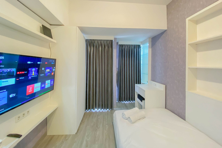 Bedroom, Relaxing And Nice Studio At Tokyo Riverside Pik 2 Apartment, Tangerang