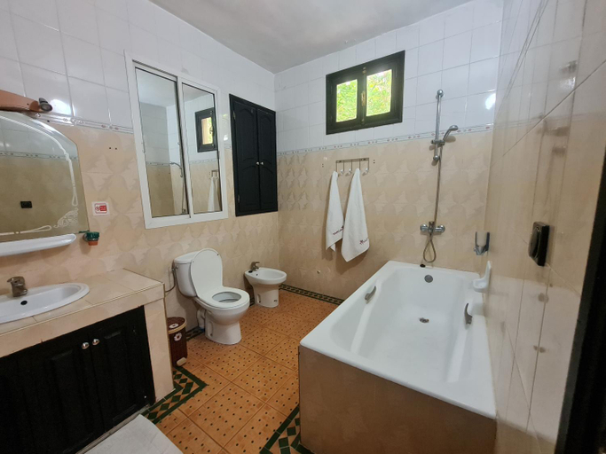 Bathroom 2, Targa Fit, Marrakech