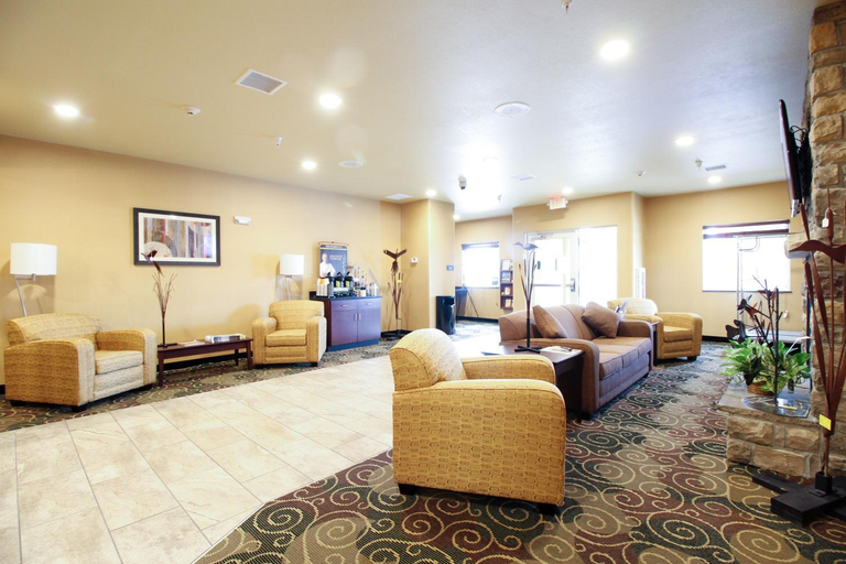 Public Area 2, Cobblestone Inn and Suites Devils Lake, Ramsey