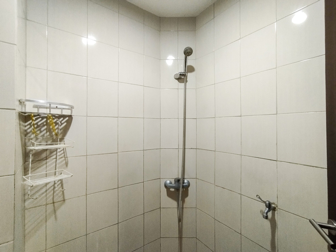 Bathroom 7