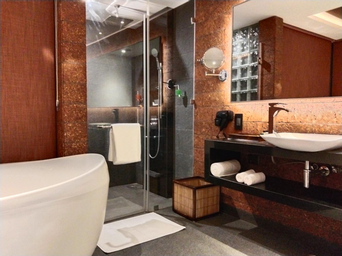 Bathroom 4, Great Trails Wayanad By GRT Hotels, Wayanad