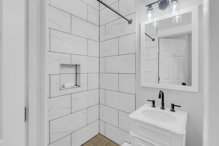 Bathroom 3, W Oxford St Gem 2b Apartmnt Central City, Philadelphia