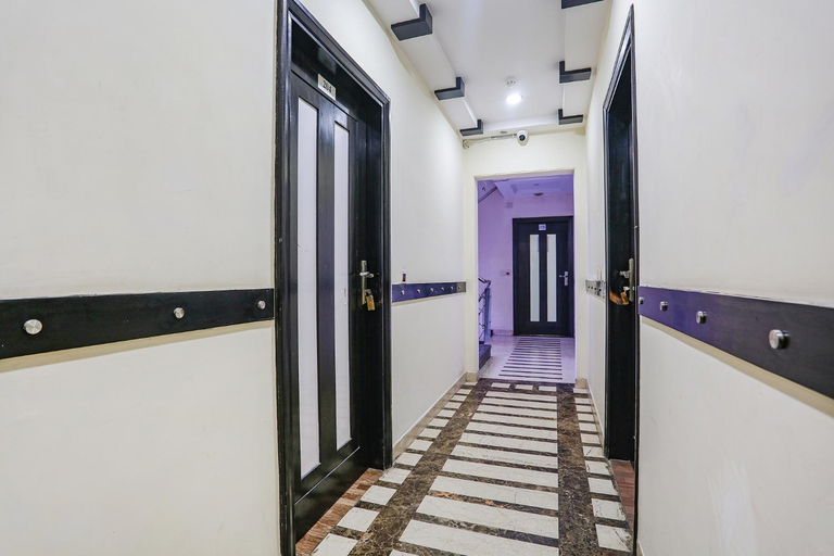 Public Area 3, Fabhotel Blue Moon Home Stay, Delhi
