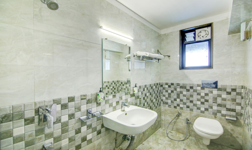 Bathroom 4, The Tripti Hotel, Indore