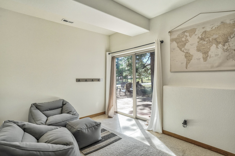 Bedroom 3, Highland Retreat, Teller