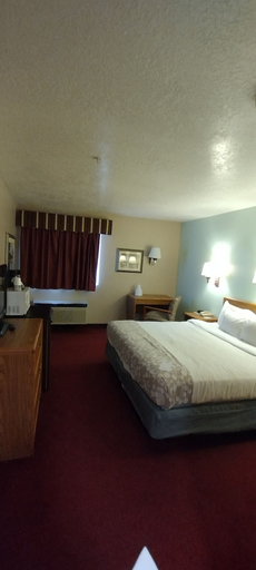 Bedroom 3, Americas Best Value Inn Cedar City, Iron