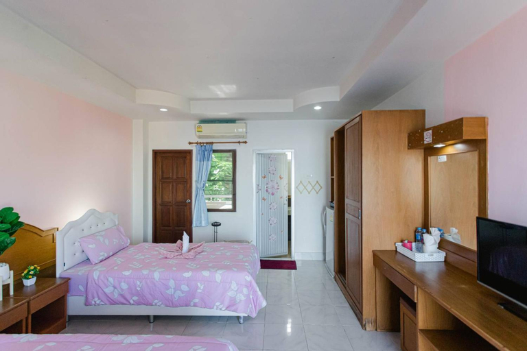 Bedroom 18
