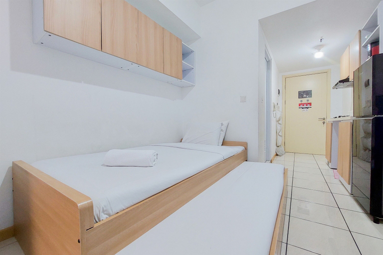 Bedroom 3, Relaxing Studio Room Apartment At M-Town Residence, Tangerang