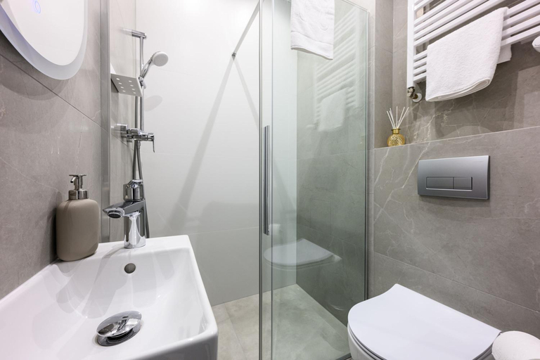 Bathroom 3, UNIQUE Style Apartments Old Town, Kraków City
