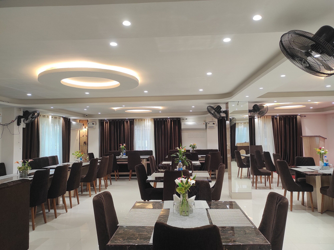 Food & Drinks, Indira Lodge, Jorhat
