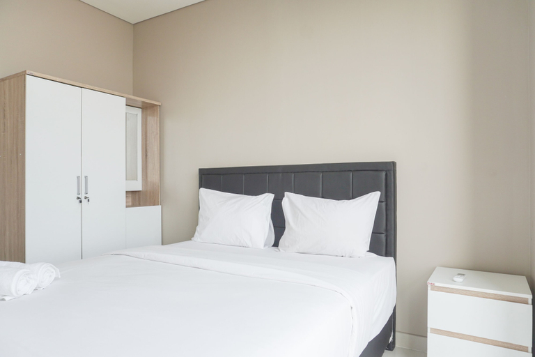 Bedroom 4, Well Designed And Strategic 2Br At Ciputra International Apartment, Jakarta Barat