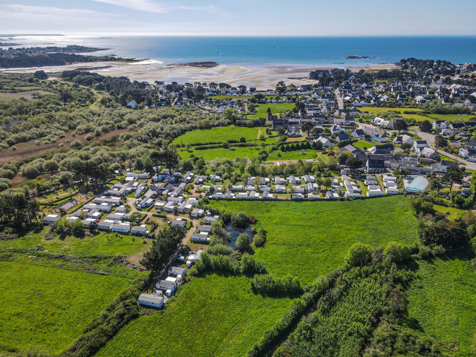 Others 5, Camping le Dolmen, Morbihan
