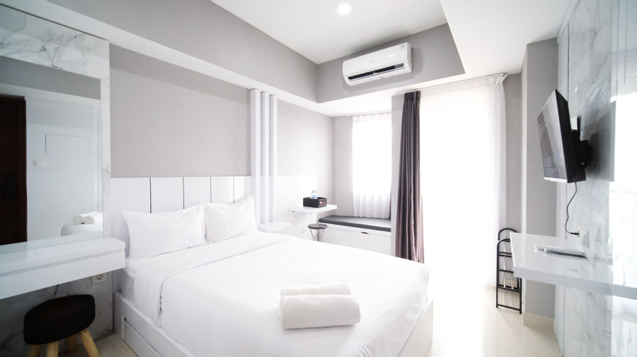 Nice And Comfy Studio Grand Dharmahusada Lagoon Apartment, Surabaya