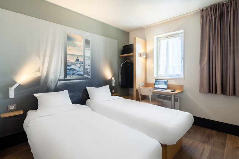 Bedroom 3, B&B HOTEL Maurepas, Yvelines