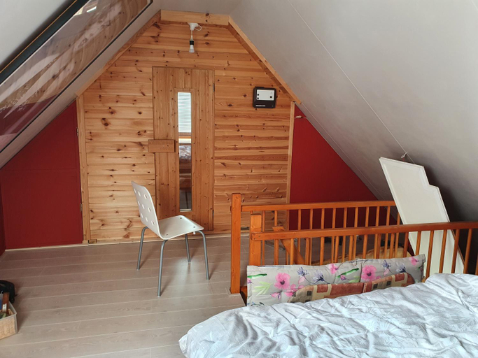 Bedroom 2, Walvisch van Ghyspe, Wormerland