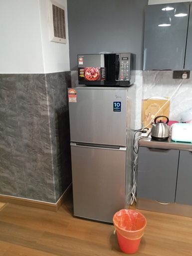 Dining Room 10