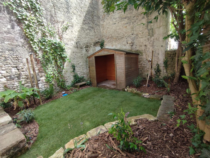 Garden 2, L'escale Niortaise - Centre-ville - 10mn Gare - WIFI - Netflix, Deux-Sèvres