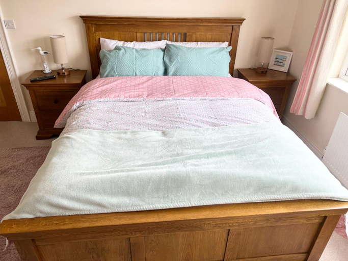 Others 2, New Room @ Sean and Janes, Causeway Coast and Glens