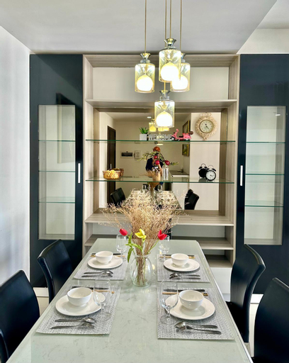 Dining Room 6