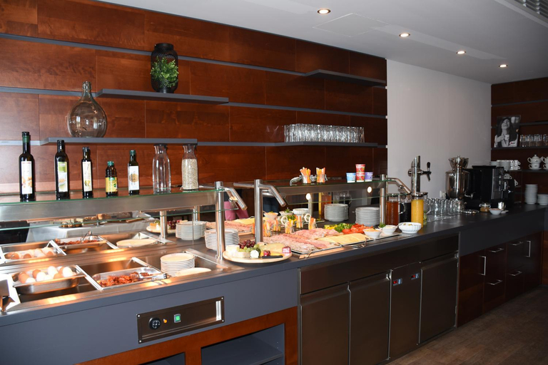 Food & Drinks 5, HOTEL DONAUHOF, Linz Land