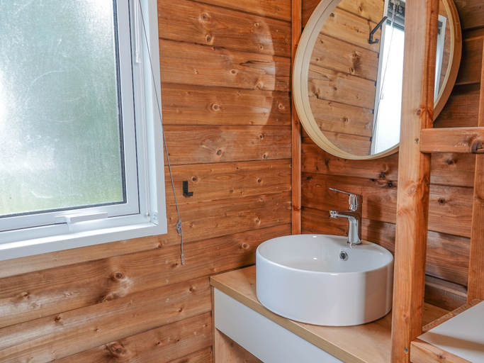 Bathroom 4, Camping le Dolmen, Morbihan