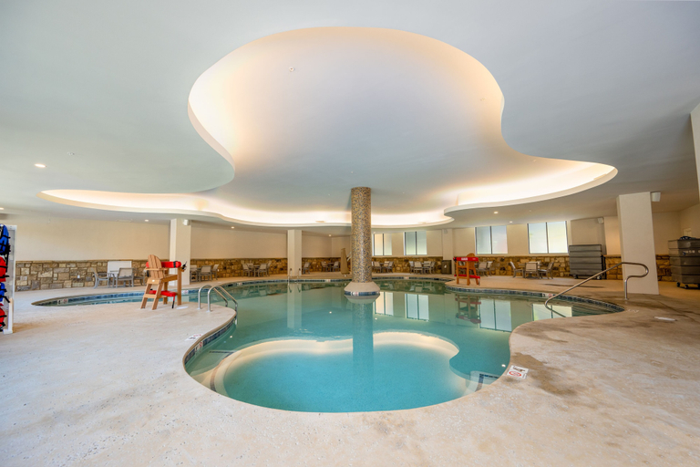 Sport & Beauty 2, HeartSong Lodge & Resort, Sevier
