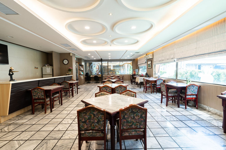 Food & Drinks 5, Hotel E Tung, Taichung