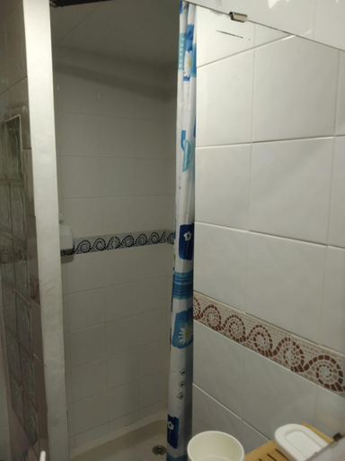 Bathroom 2, Joy Beach B&B, Málaga