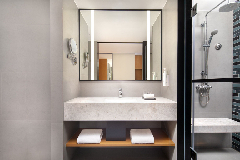 Bathroom 3, Fairfield by Marriott Zhuji, Shaoxing