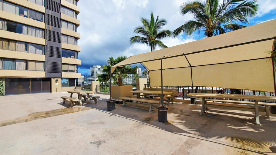 Others 2, Waikiki beach modern studio No resort fee Best location, Honolulu