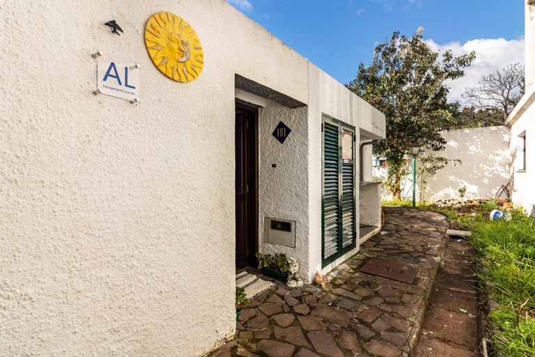 Cayenne House, Machico