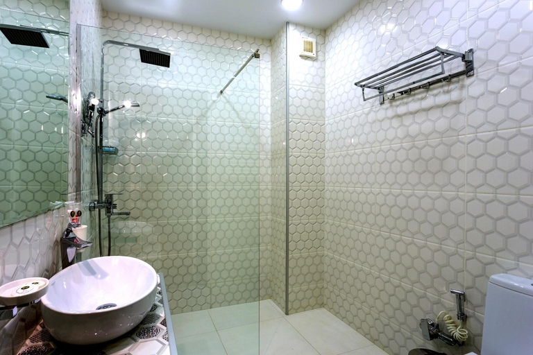 Bathroom 3, Betlemi Hotel, Tbilisi