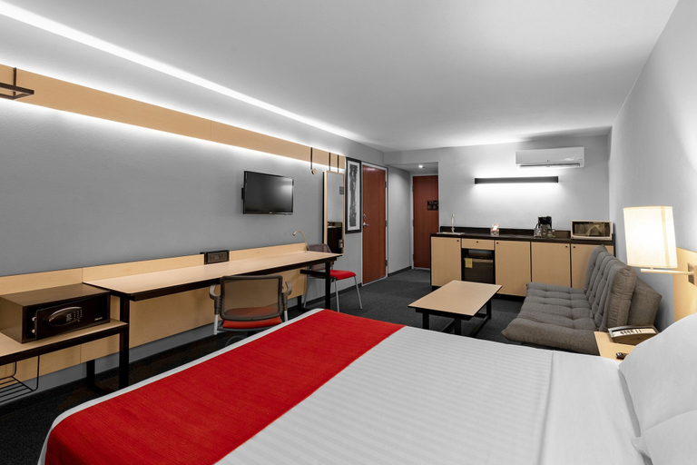 Bedroom 3, City Express Plus by Marriott Guadalajara Expo, Zapopan