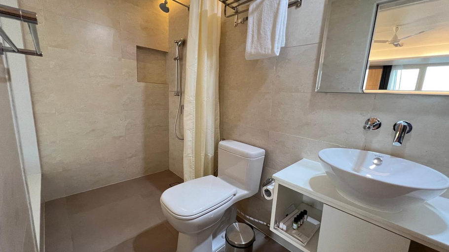 Bathroom 4, AURORA BOUTIQUE HOTEL, Imphal West