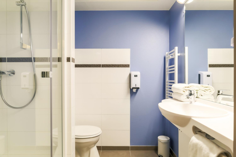 Bathroom 3