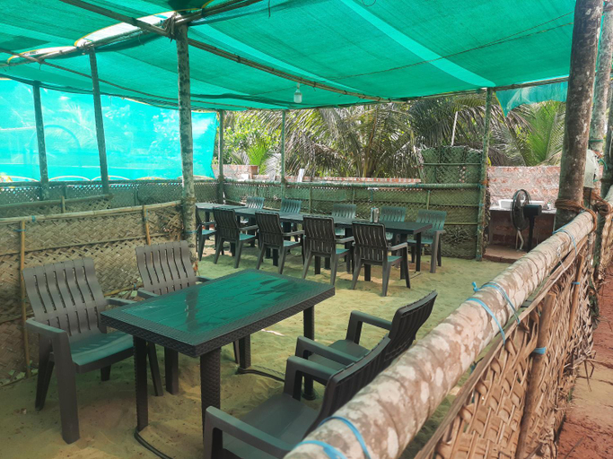 Food & Drinks 4, Raapan Beach Resort, Sindhudurg