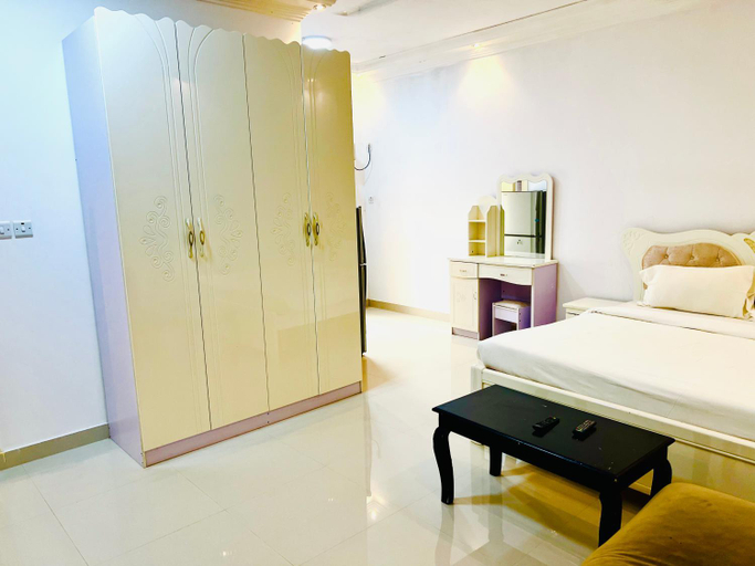 Bedroom 4, Al THARYA FURNISHED APARTMENTS, Salalah