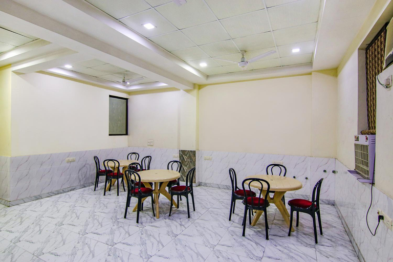 Food & Drinks 5, FabHotel Devise Residency New Delhi, Delhi