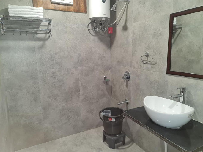 Bathroom 4, HOTEL ARSH RESIDENCY, Hardwar